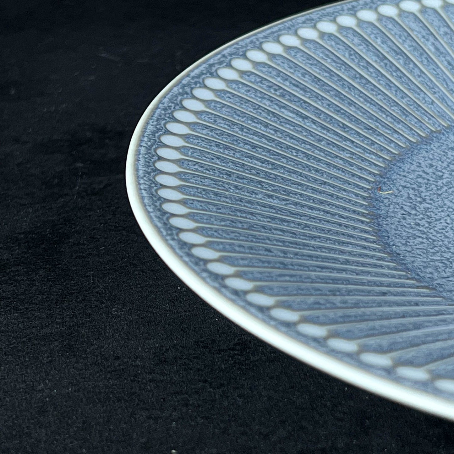 ALBEE Julienne Grass Pattern Dinner Plate 22cm - Navy / Beige / Grey