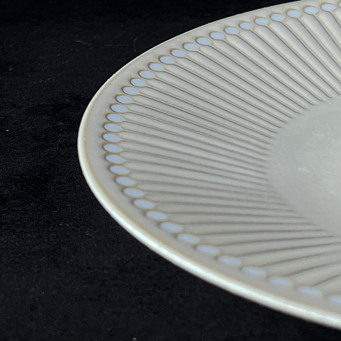ALBEE Julienne Grass Pattern Dinner Plate 22cm - Navy / Beige / Grey