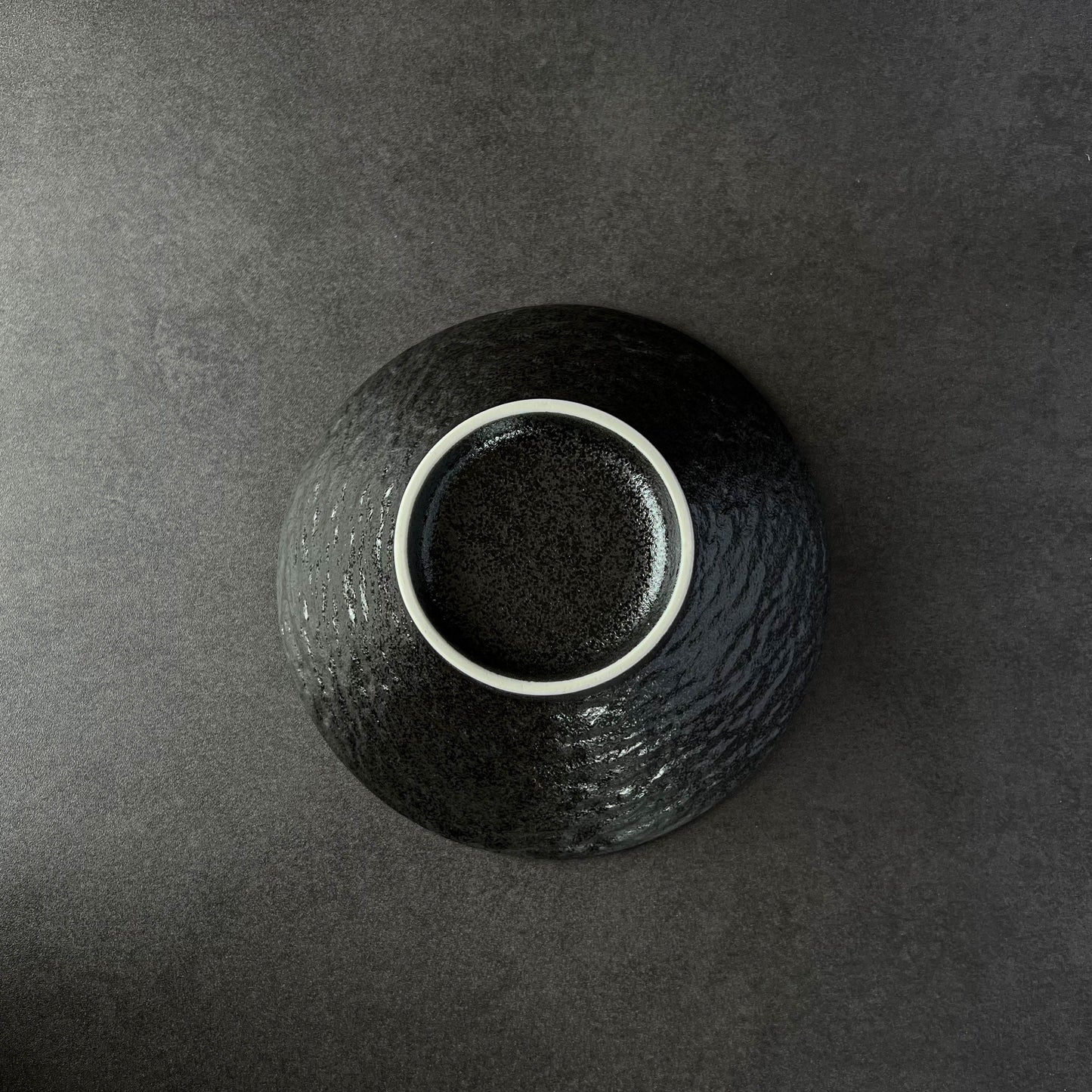 Ramen Noodle Large Bowl 21cm - White / Black