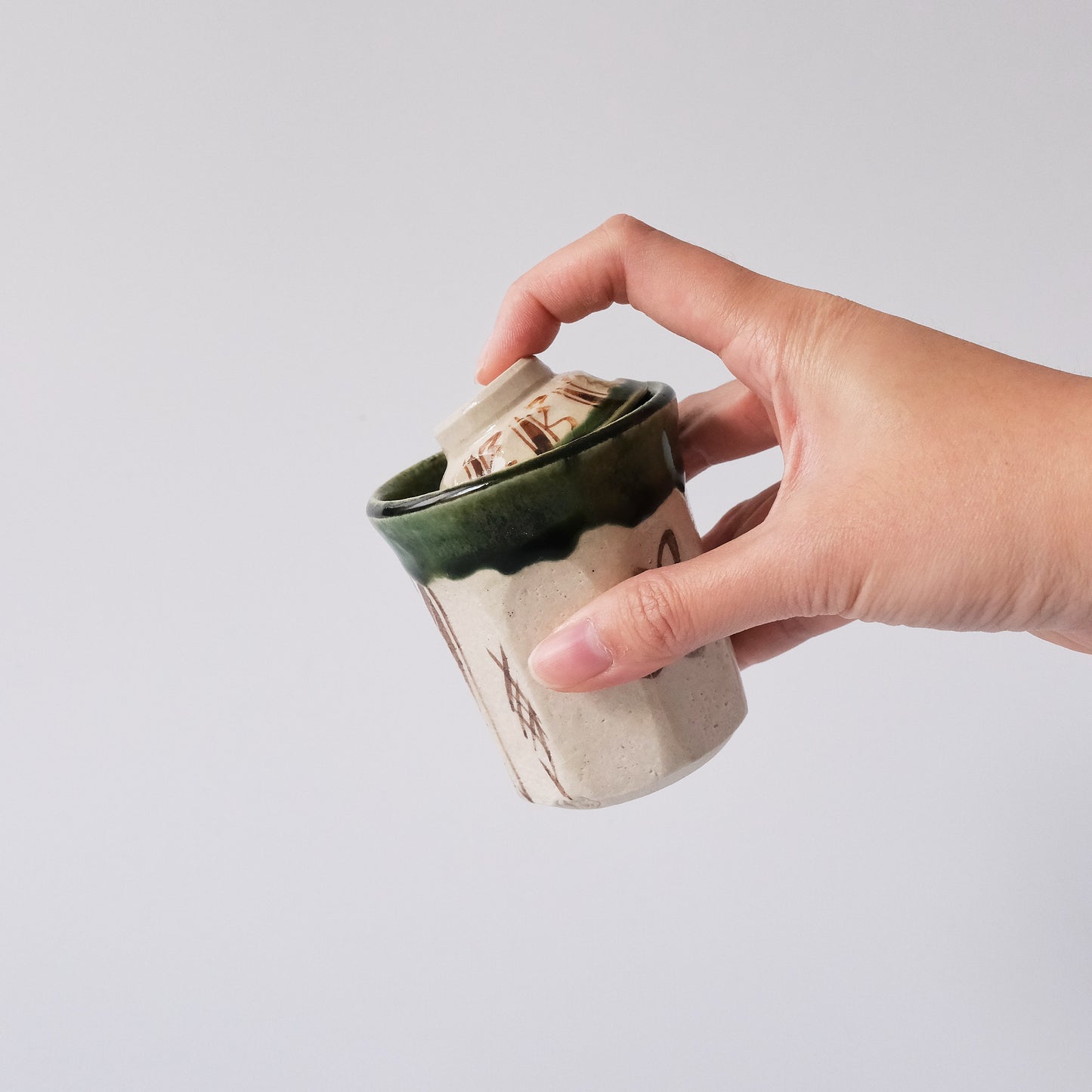 Oribe Handmade Cup with Lid 170ml