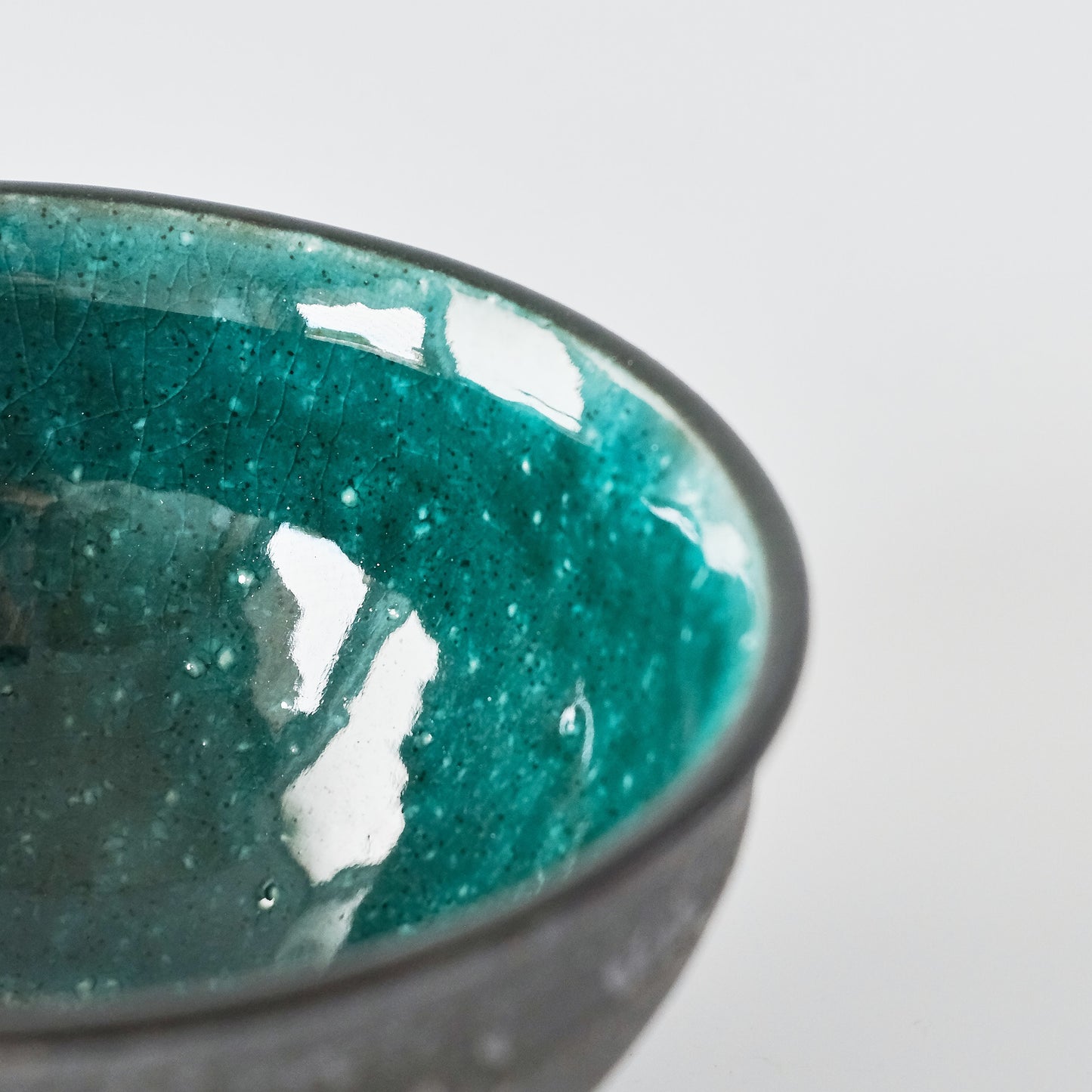 Yamaki Ikai Takagi Matcha Tea Bowl - Turquoise