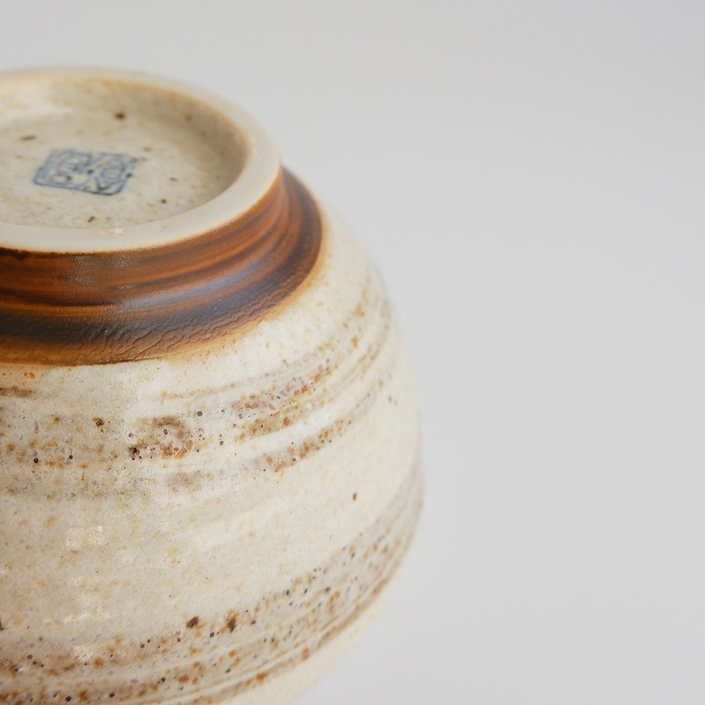 Nashiji Brushed Kataguchi Spout Matcha Bowl 200ml - Brown