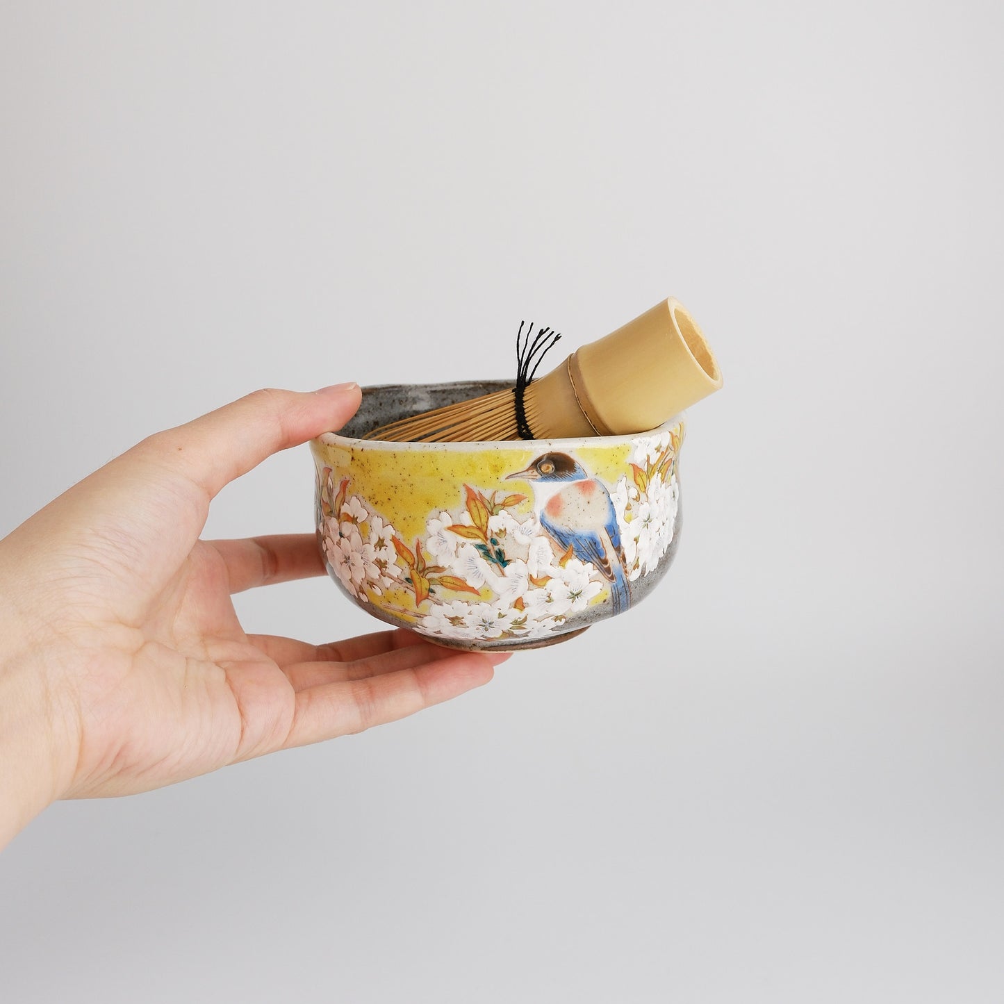 Kutani Ware Matcha Bowl - Yoshidaya Cherry Bird