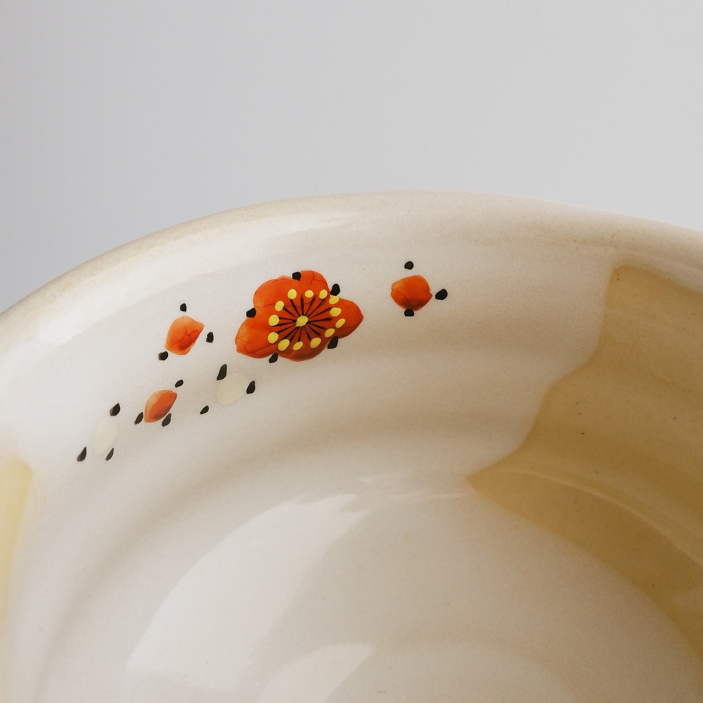 Kutani Ware Matcha Bowl - Red and White Plum Ume