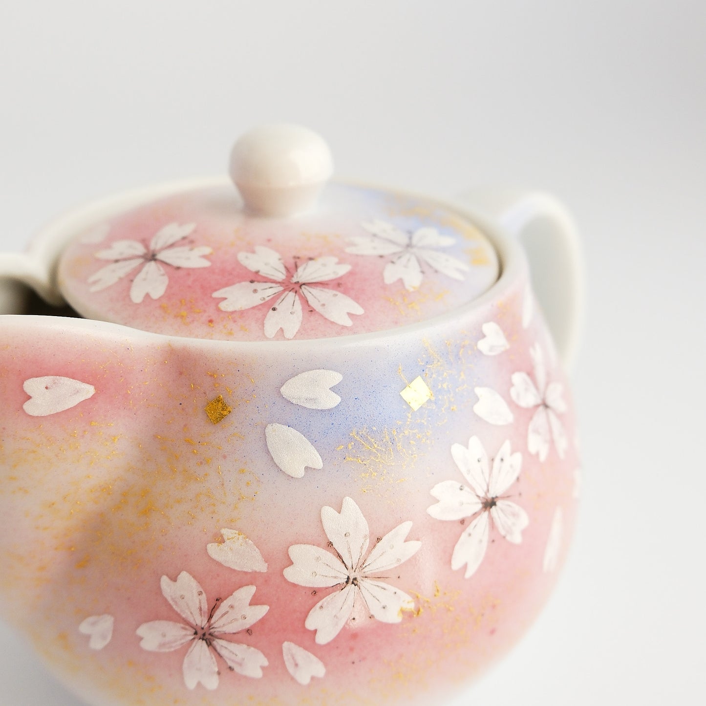 Kutani Ware Yunomi Kyusu Teapot Set - Sakura Flower Dance