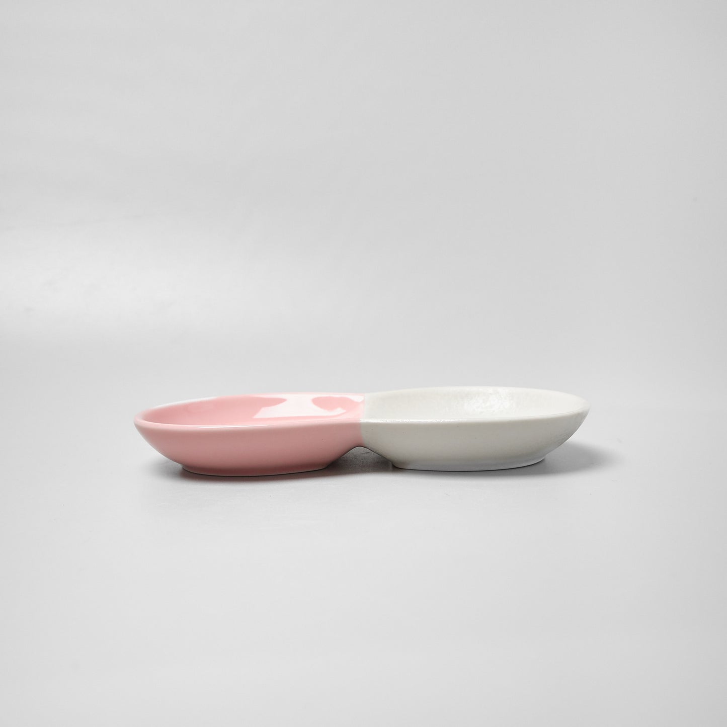 Hasami Ware Double Condiment Dish - Daisy (Pink)