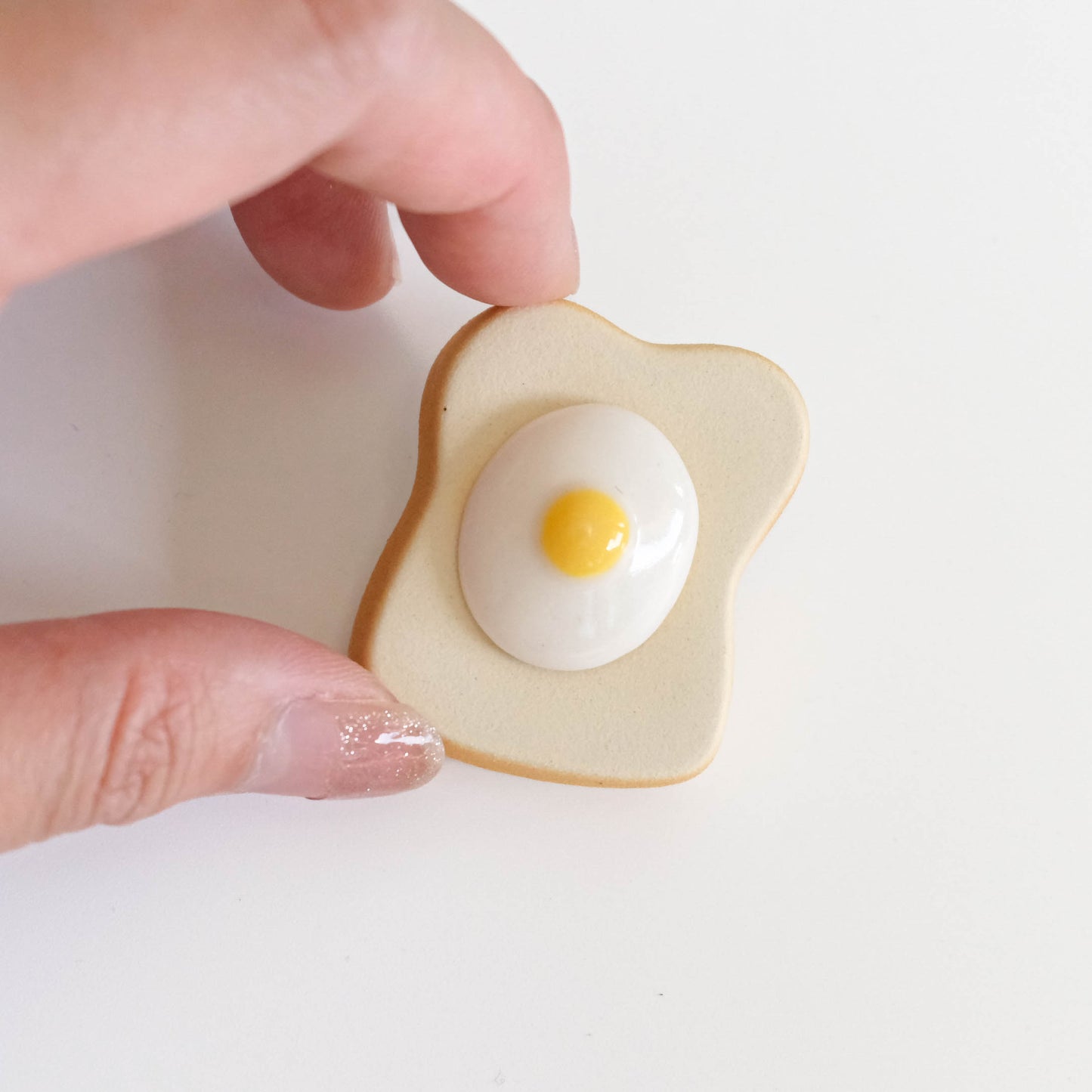 Ihoshiro Chopstick Rest - Morning Toast with Egg