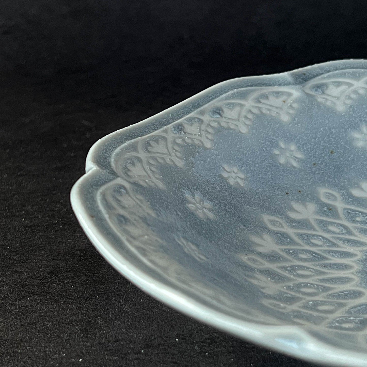LA DENTELLE Deep Plate 21.5cm - Green / Grey / Brown / White