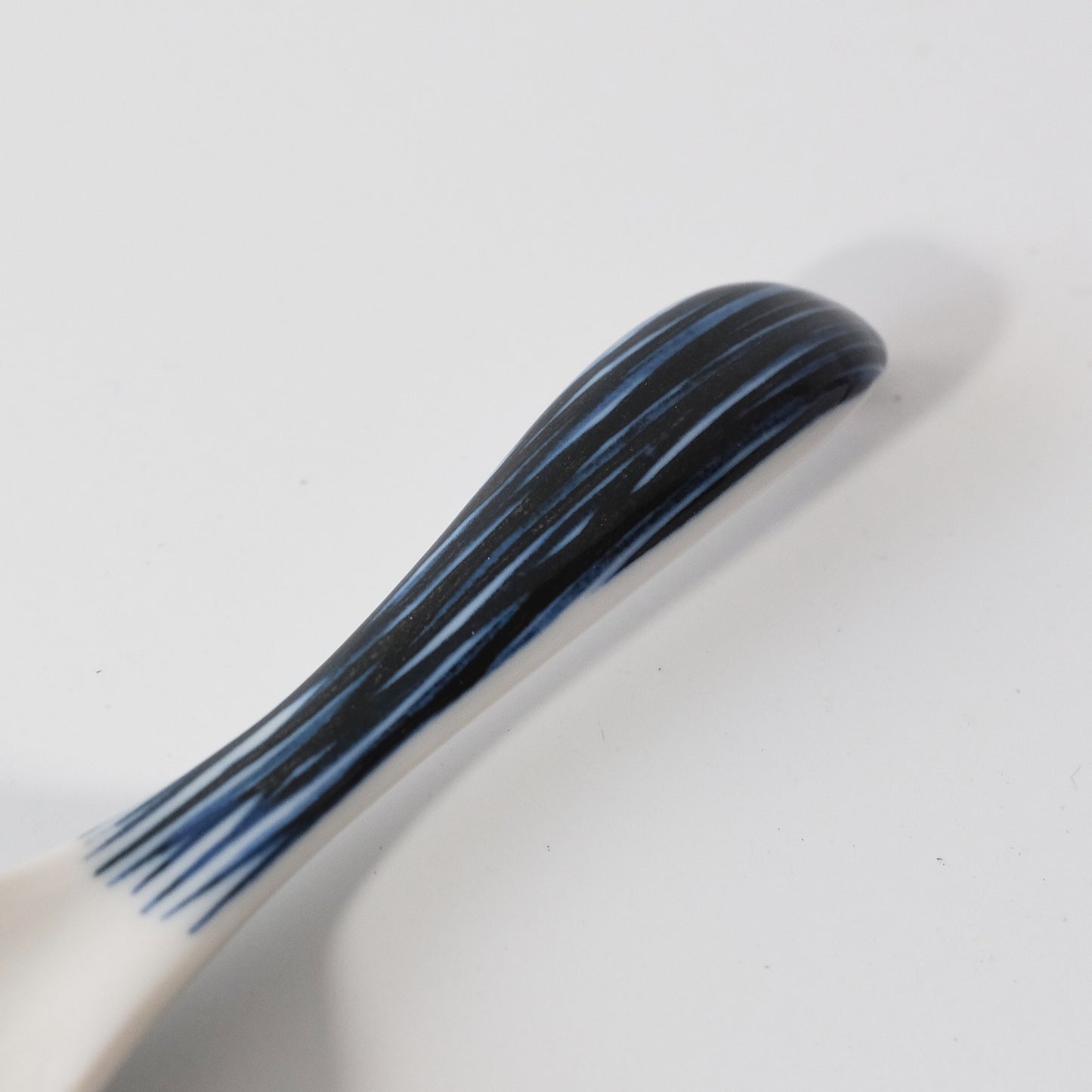 Ramen Noodle Large Spoon 17.5cm - Ten Grasses