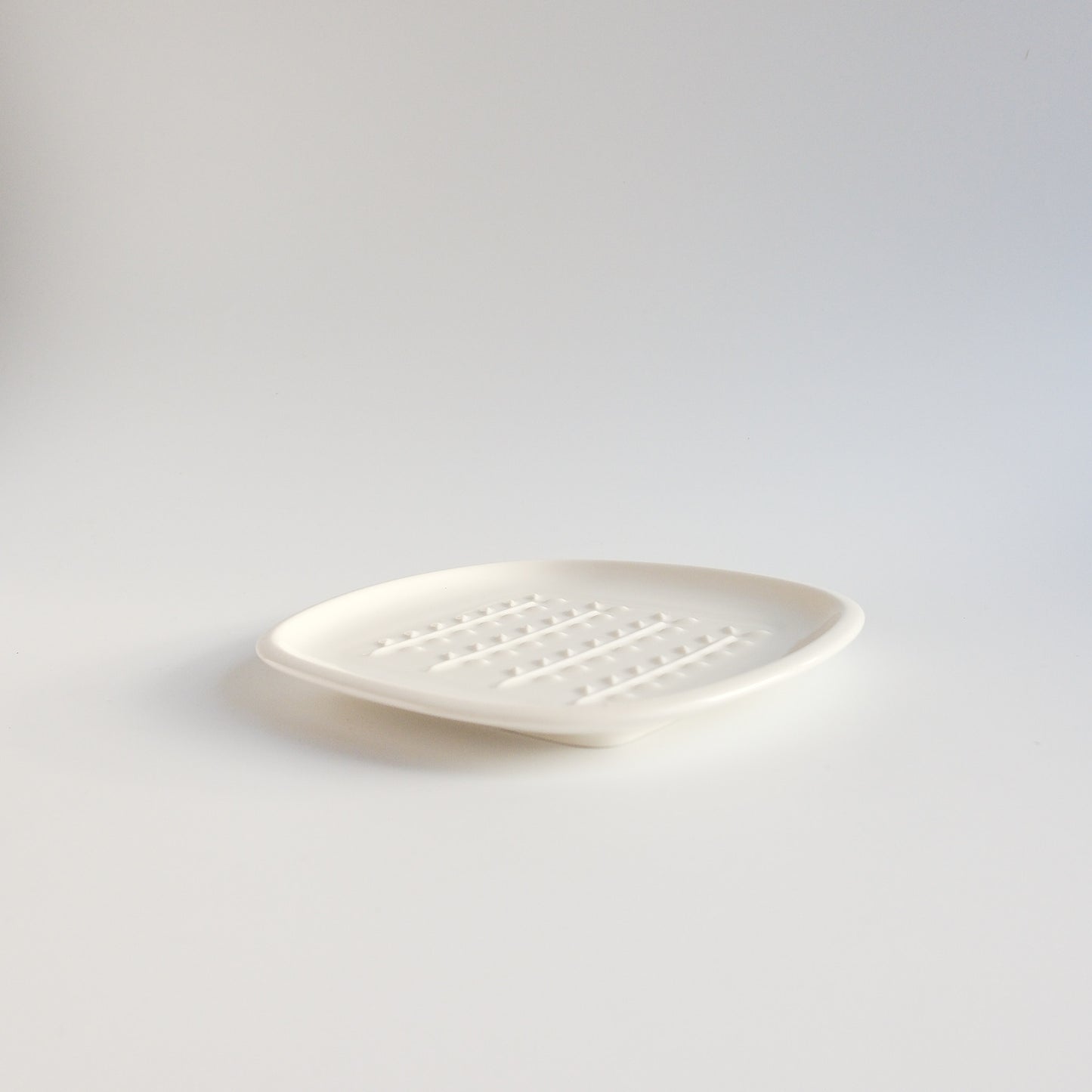 Miyama Crust Toast Serving Plate 19cm - Ivory / Brown