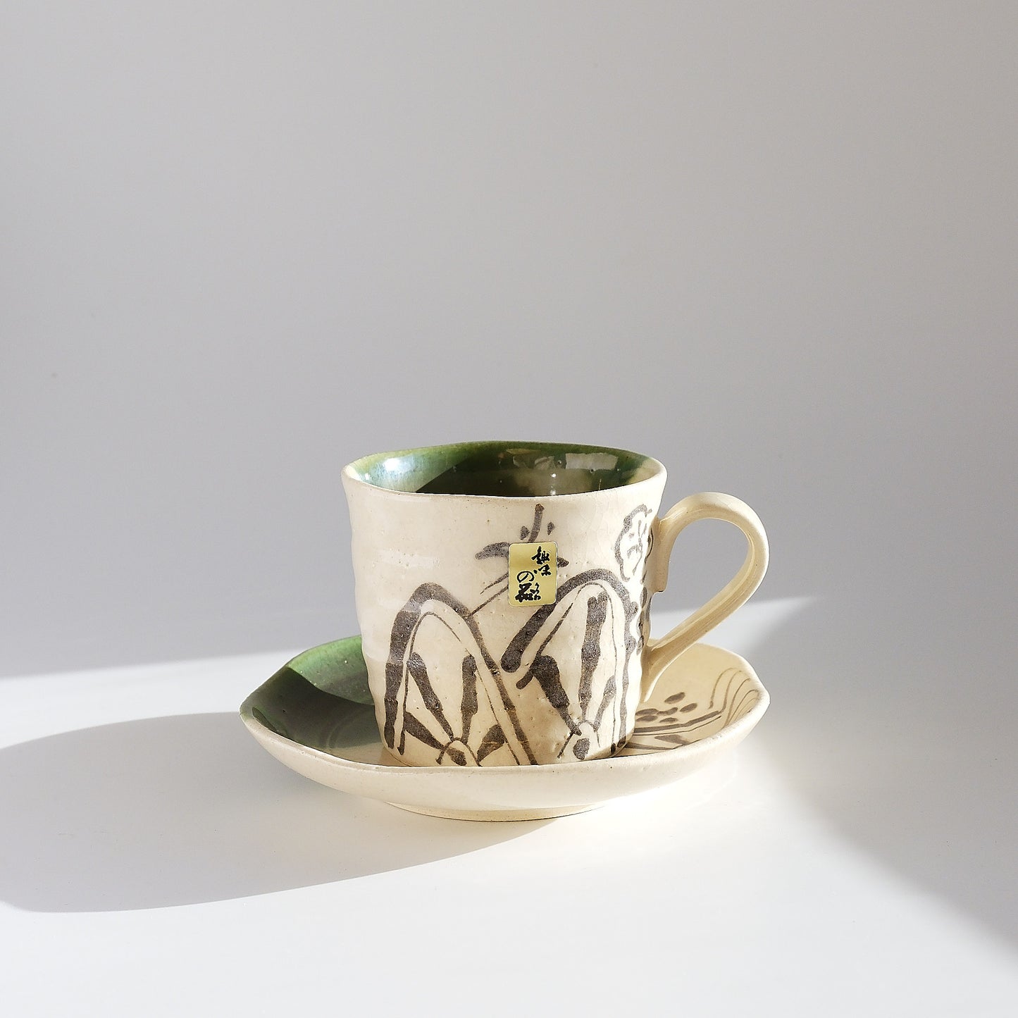 TAKUMI Oribe Painting Cup and Saucer