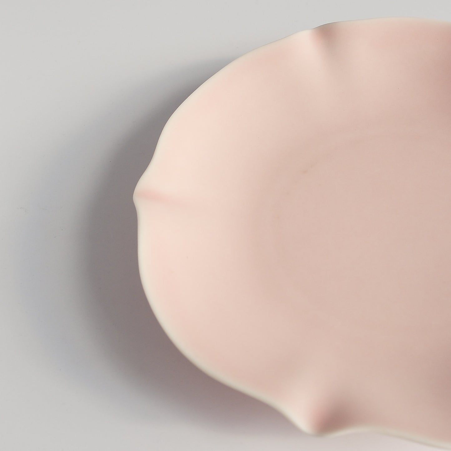 Petal Plate - Pink