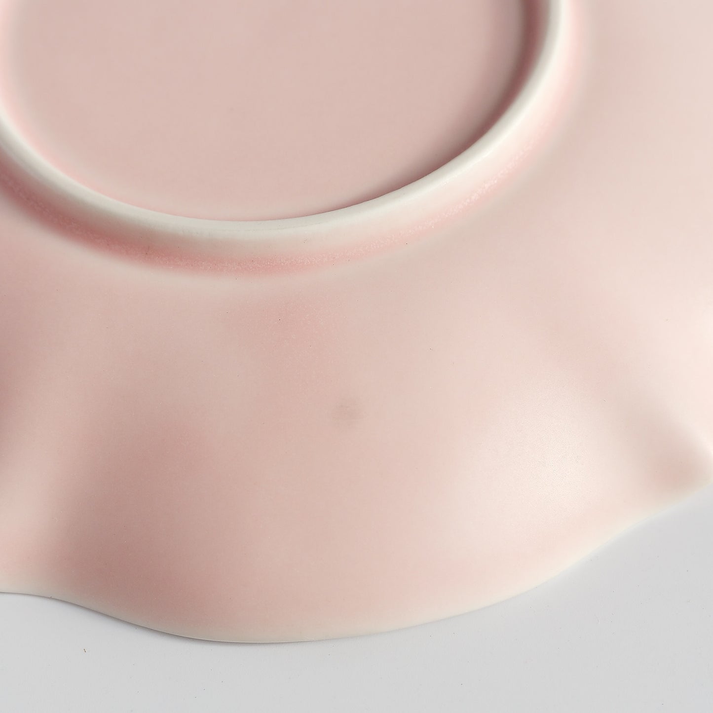 Petal Plate - Pink