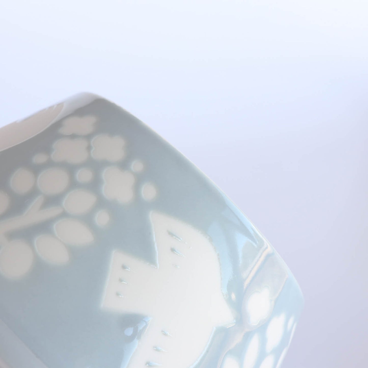 LINTU Plantaree Bowl with Non Wrap Lid 13cm - Blue / Aqua / White