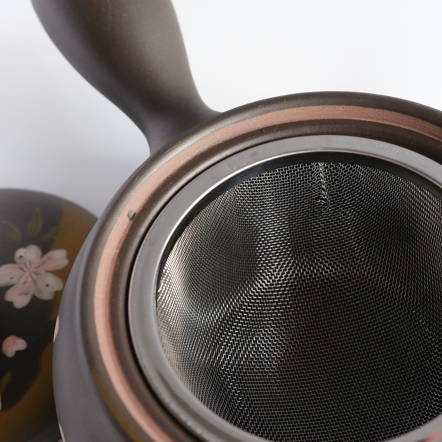 Tokoname-ware Teapot - Black Gold Sakura 280cc