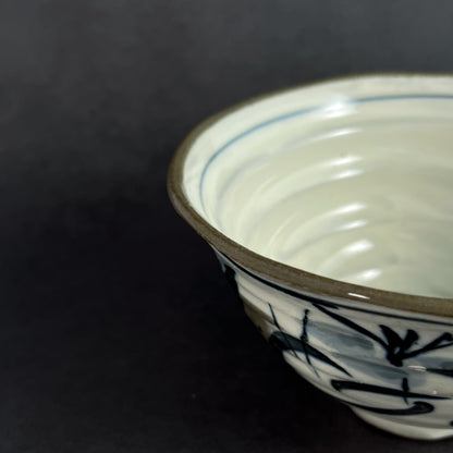 White Powder Coated Porcelain Ramen Noodle Large Bowl 17cm -Flowers and Plants