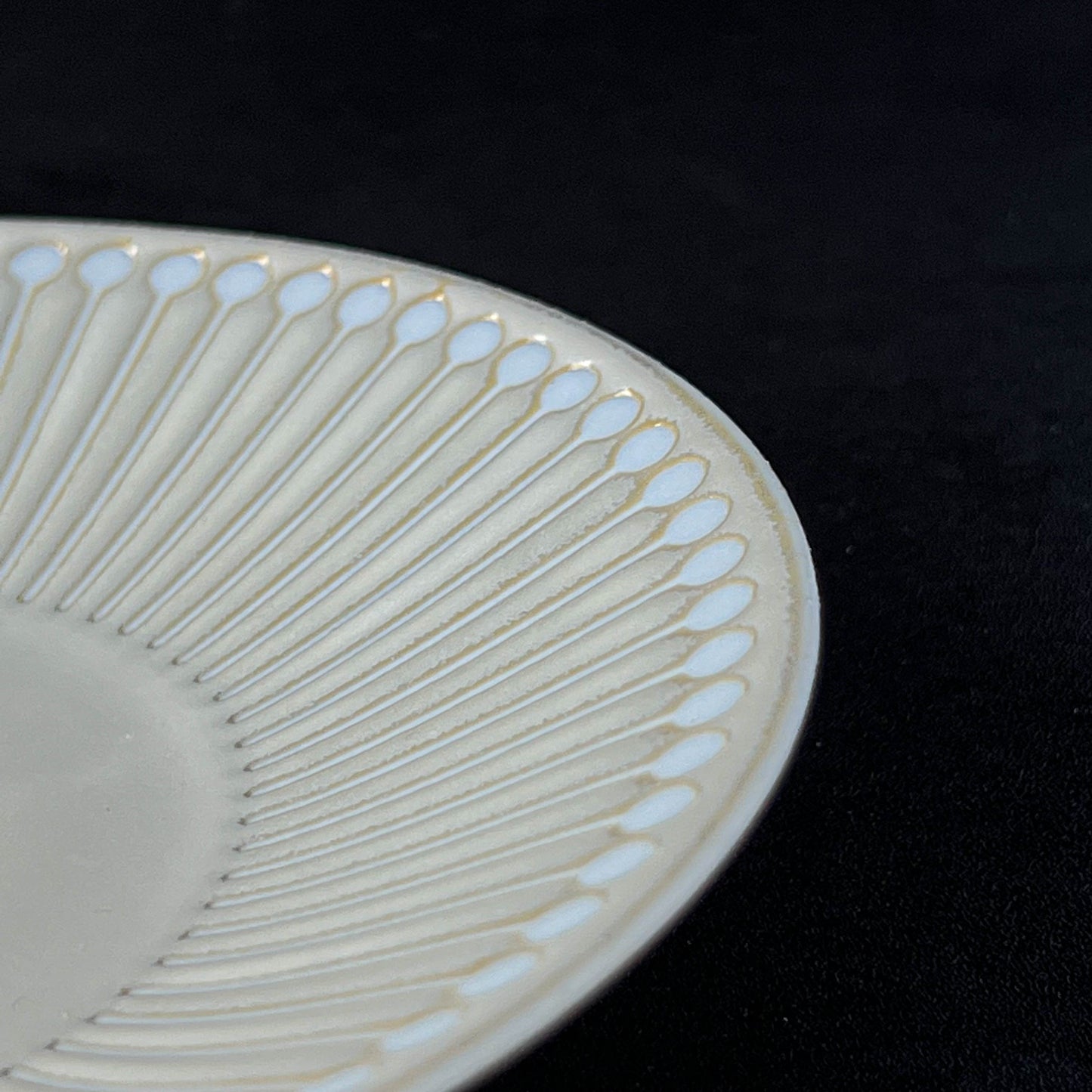 ALBEE Julienne Grass Pattern Small Plate 15cm - Navy / Beige / Grey