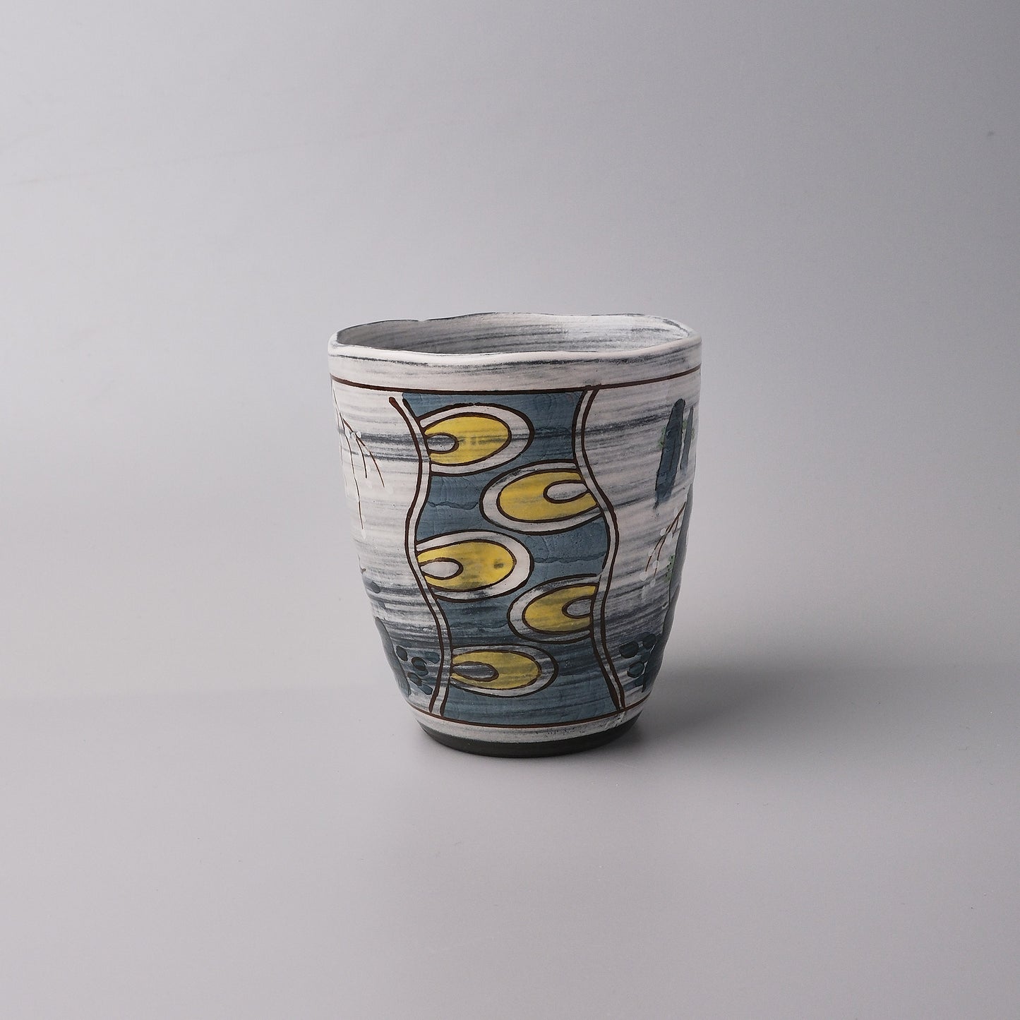Imari Ware Hand Painted Densho Yunomi Teacup - Sansui