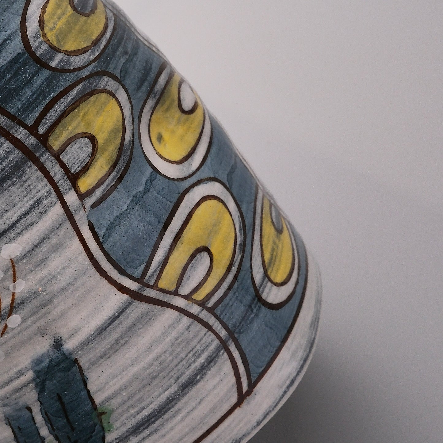 Imari Ware Hand Painted Densho Yunomi Teacup - Sansui