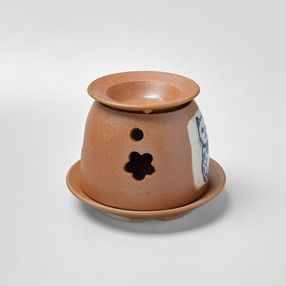Arita Ware Japanese Ceramic Tea Aroma Burner (Chakōro) - Beckoning Cat