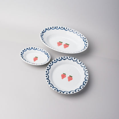 Arita Ware Round Plate 15.5cm - Strawberry