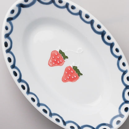 Arita Ware Oval Plate 21cm - Strawberry