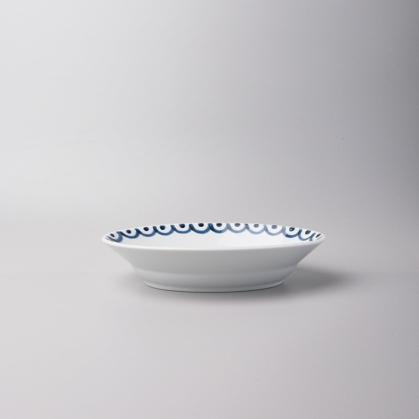 Arita Ware Oval Plate 21cm - Strawberry