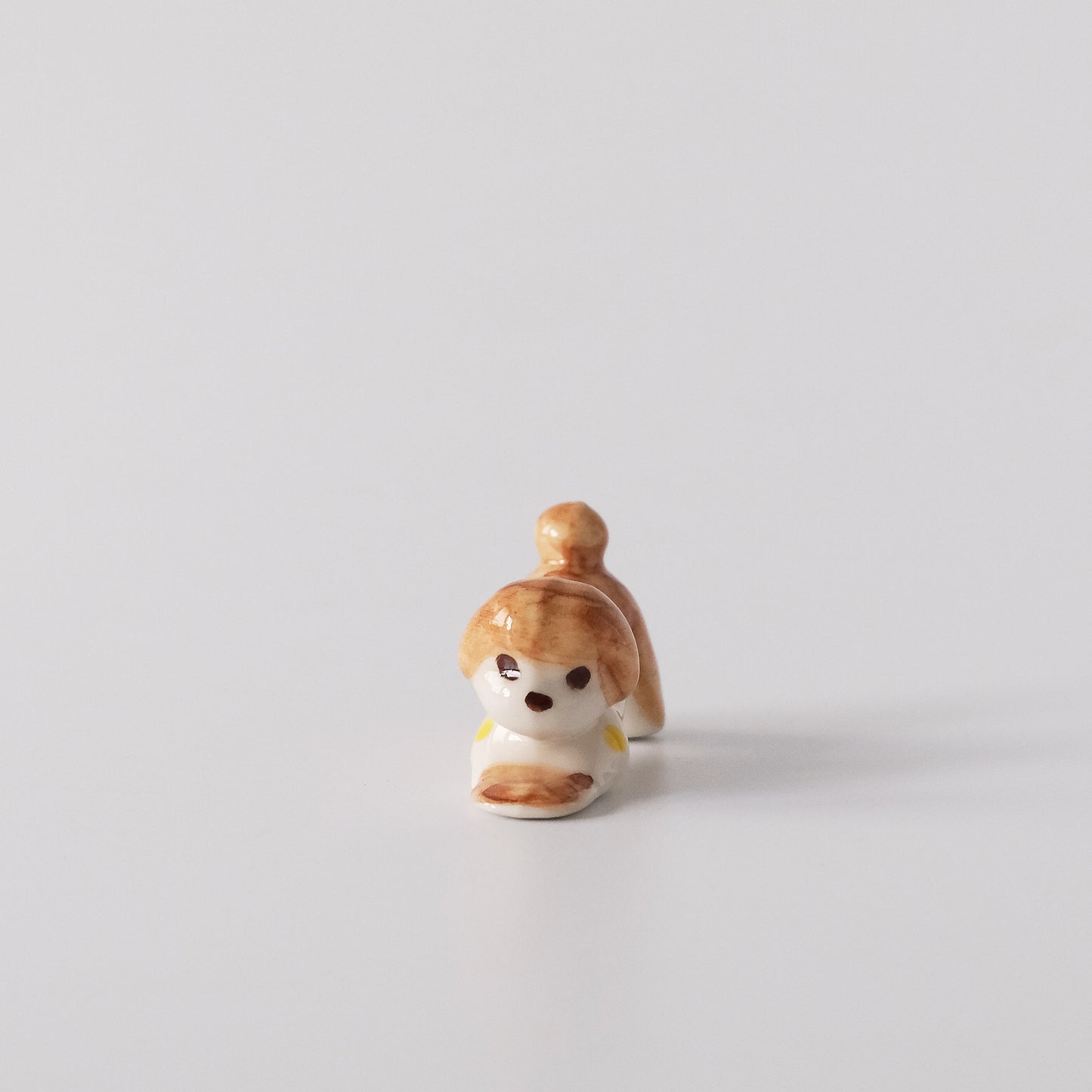 Chopstick Rest - Poodle with Yellow Dot Outfit