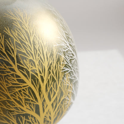Kutani ware Round Vase - Golden Tree Grove and Cloud