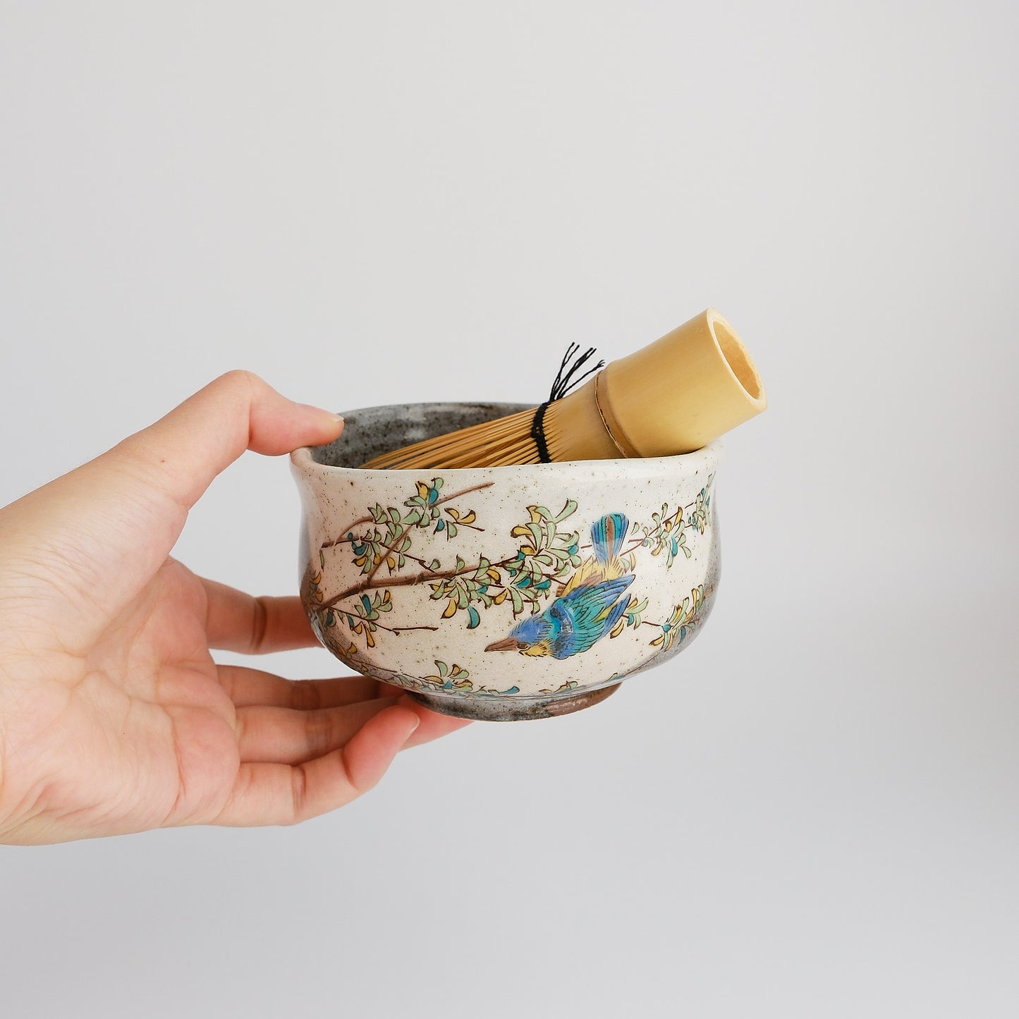 Kutani Ware Matcha Bowl - Kawasemi Kingfisher Bird