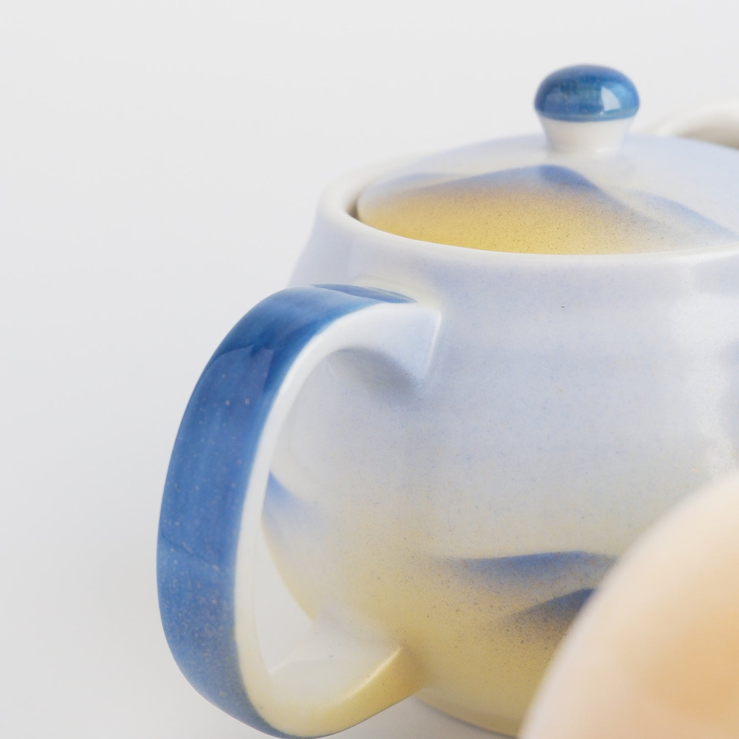Kutani Ware Yunomi Kyusu Teapot Set - Sansui Mountainscape