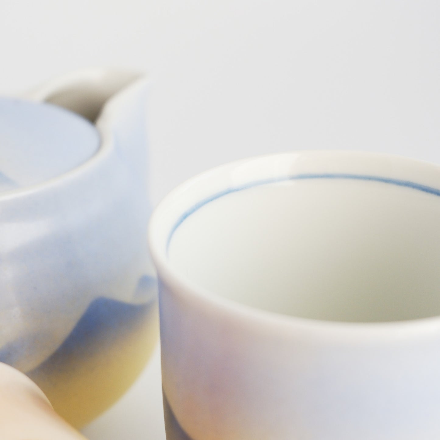 Kutani Ware Yunomi Kyusu Teapot Set - Sansui Mountainscape