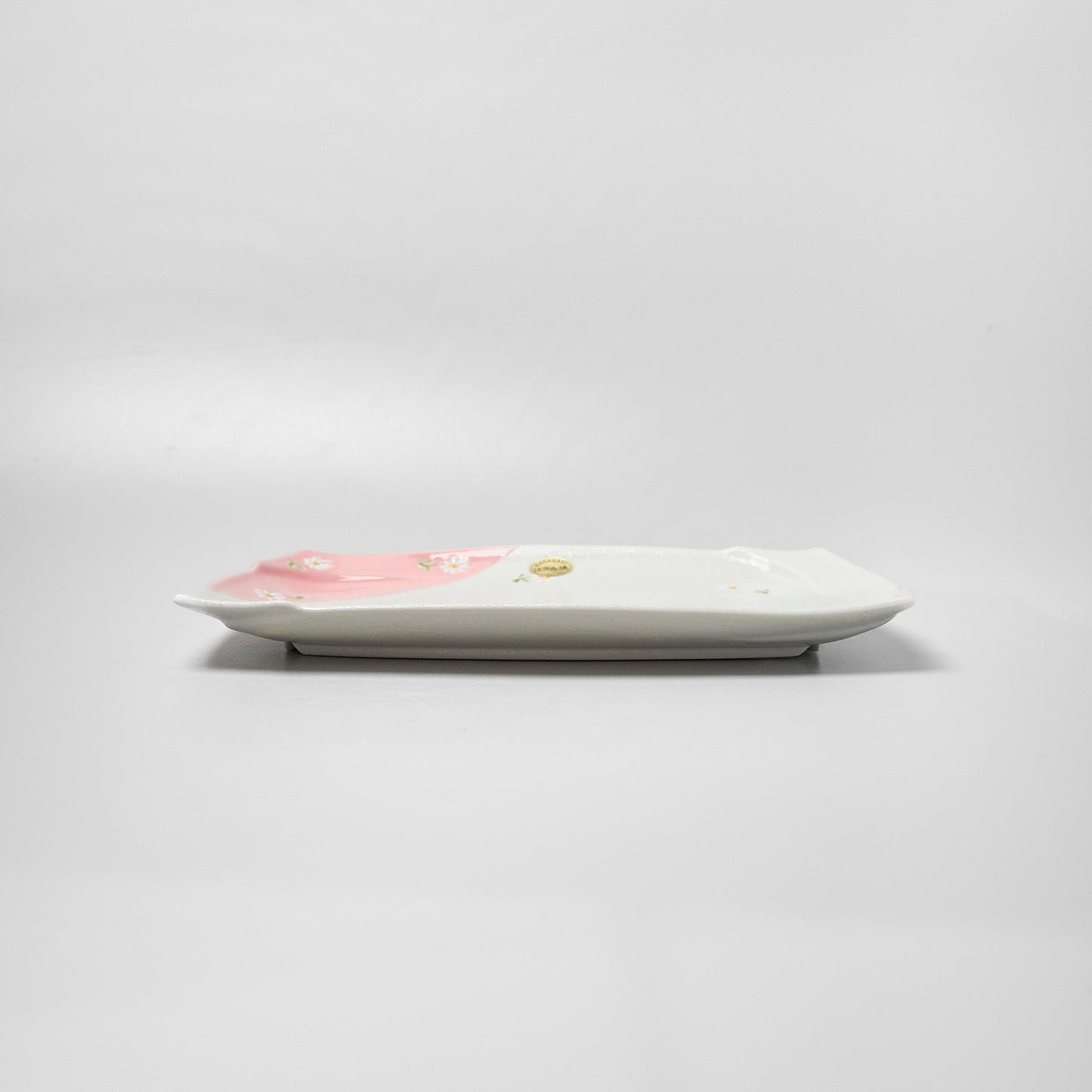Hasami Ware Fuchidori Rectangle Plate - Daisy (Pink)