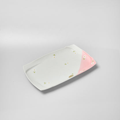 Hasami Ware Fuchidori Rectangle Plate - Daisy (Pink)