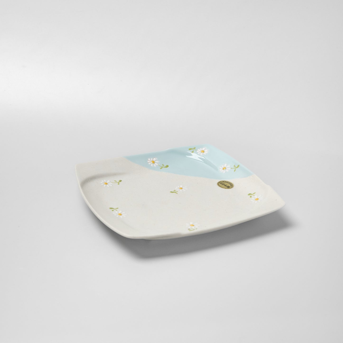 Hasami Ware Fuchidori Square Plate - Daisy (Blue)
