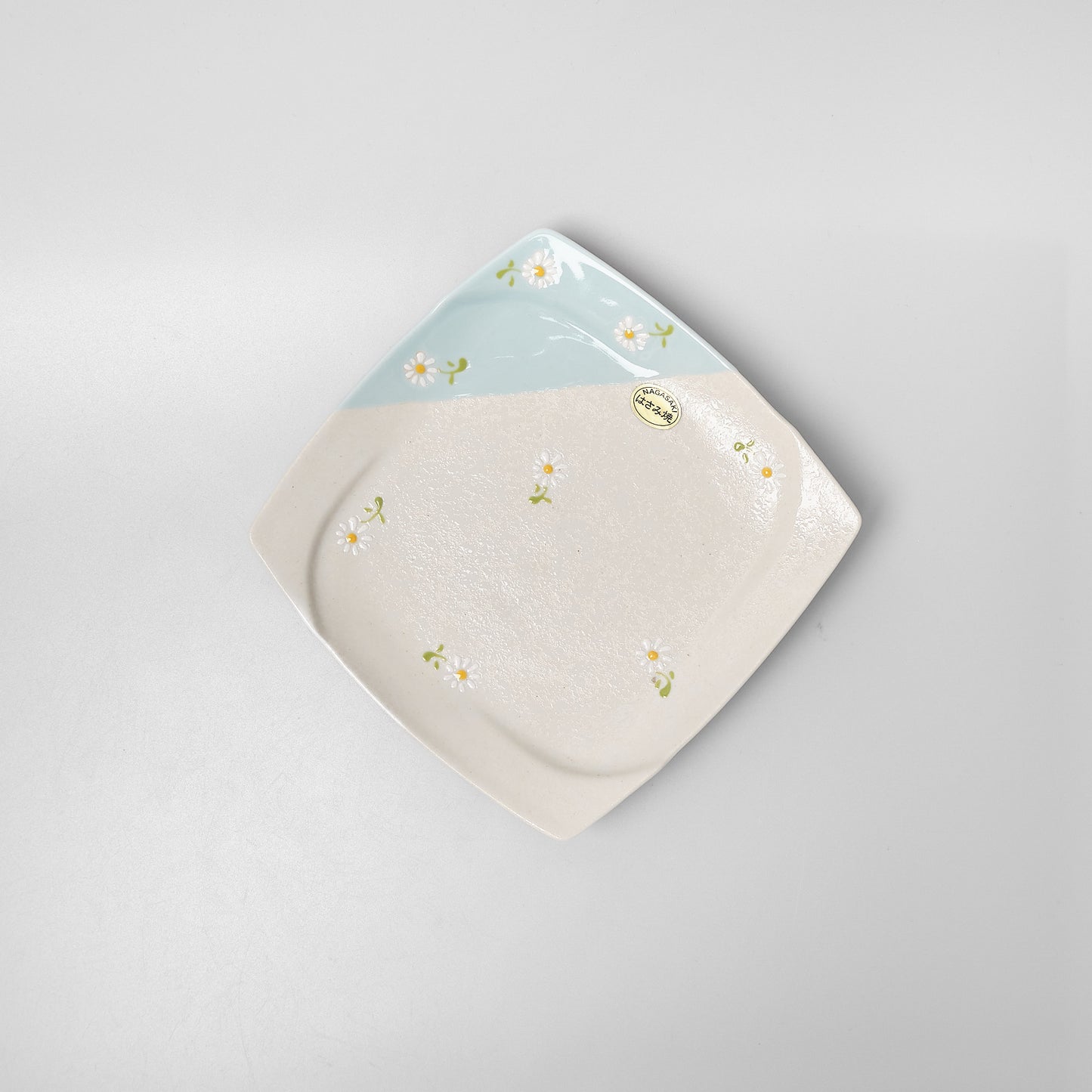 Hasami Ware Fuchidori Square Plate - Daisy (Blue)