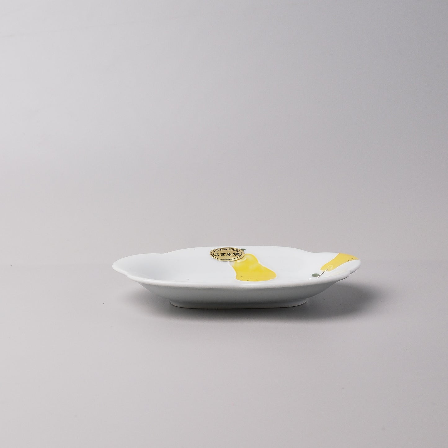 Hasami Ware Icchin Small Dish Plate - Pear