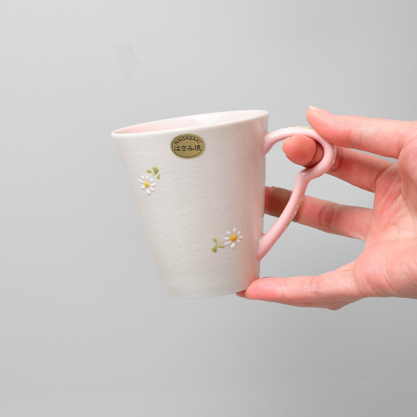 Hasami Ware Mug - Daisy (Pink)