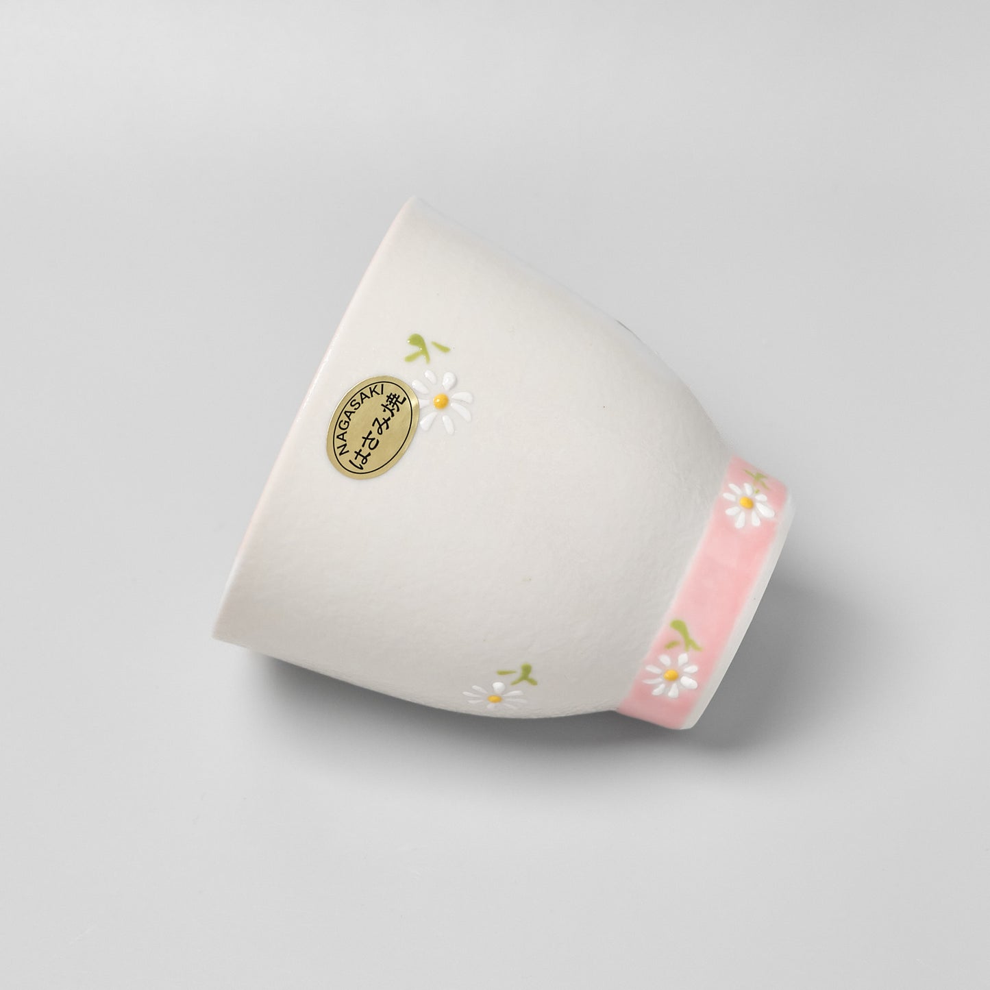 Hasami Ware Yunomi Tea Cup - Daisy (Pink)