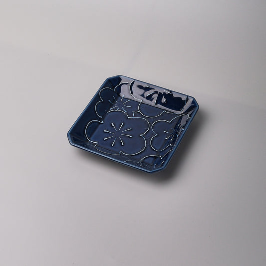 Hasami ware Side Dish Plate - Spring Bloom