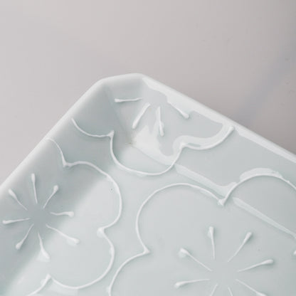 Hasami ware Side Dish Plate - Spring Bloom