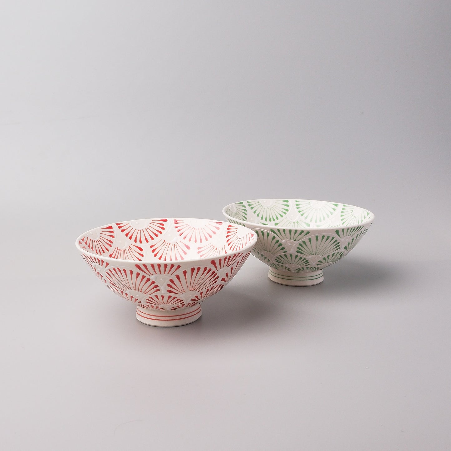 Hasami Ware Icchin Large Rice Bowl 13.5cm - Sen (Fan Shaped)