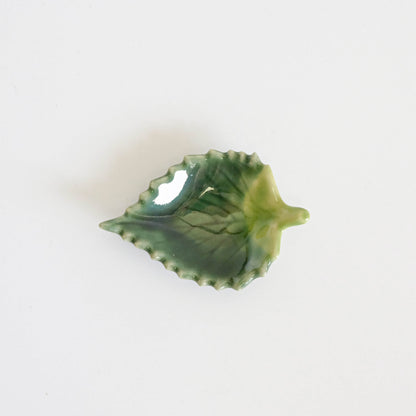 Ihoshiro Chopstick Rest - Shiso Leaf