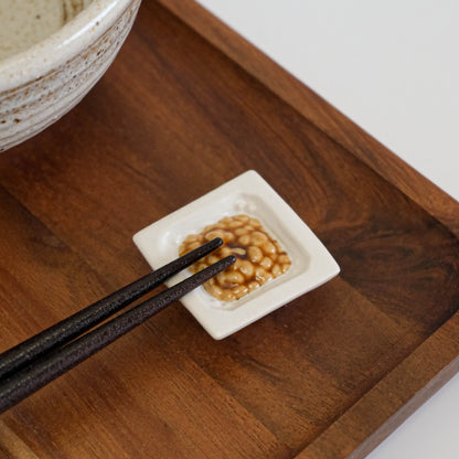 Ihoshiro Chopstick Rest - Natto