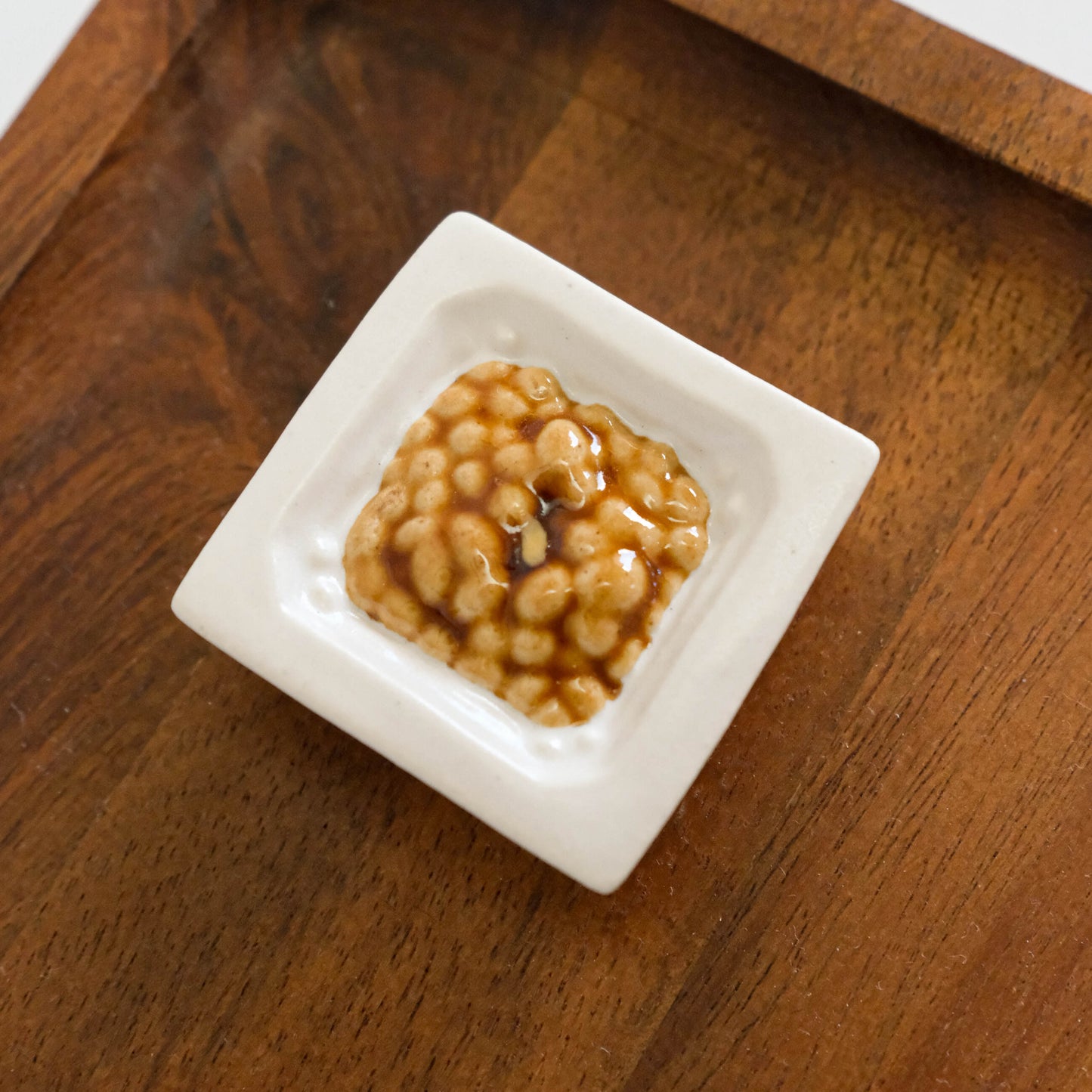 Ihoshiro Chopstick Rest - Natto