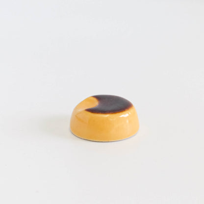 Ihoshiro Chopstick Rest - Custard Pudding