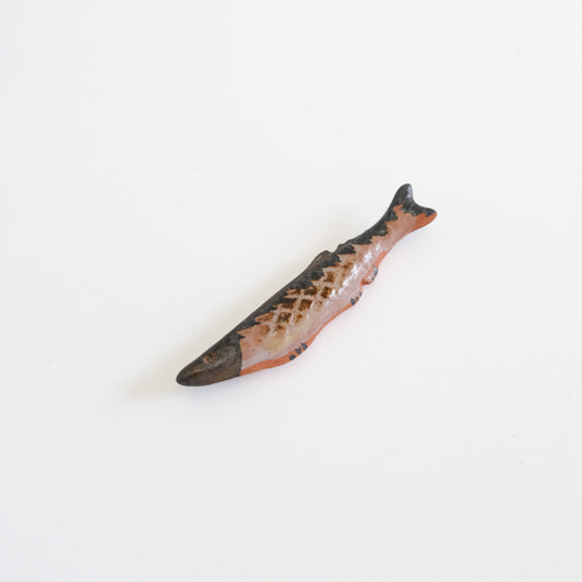 Ihoshiro Chopstick Rest - Grilled Saury Fish