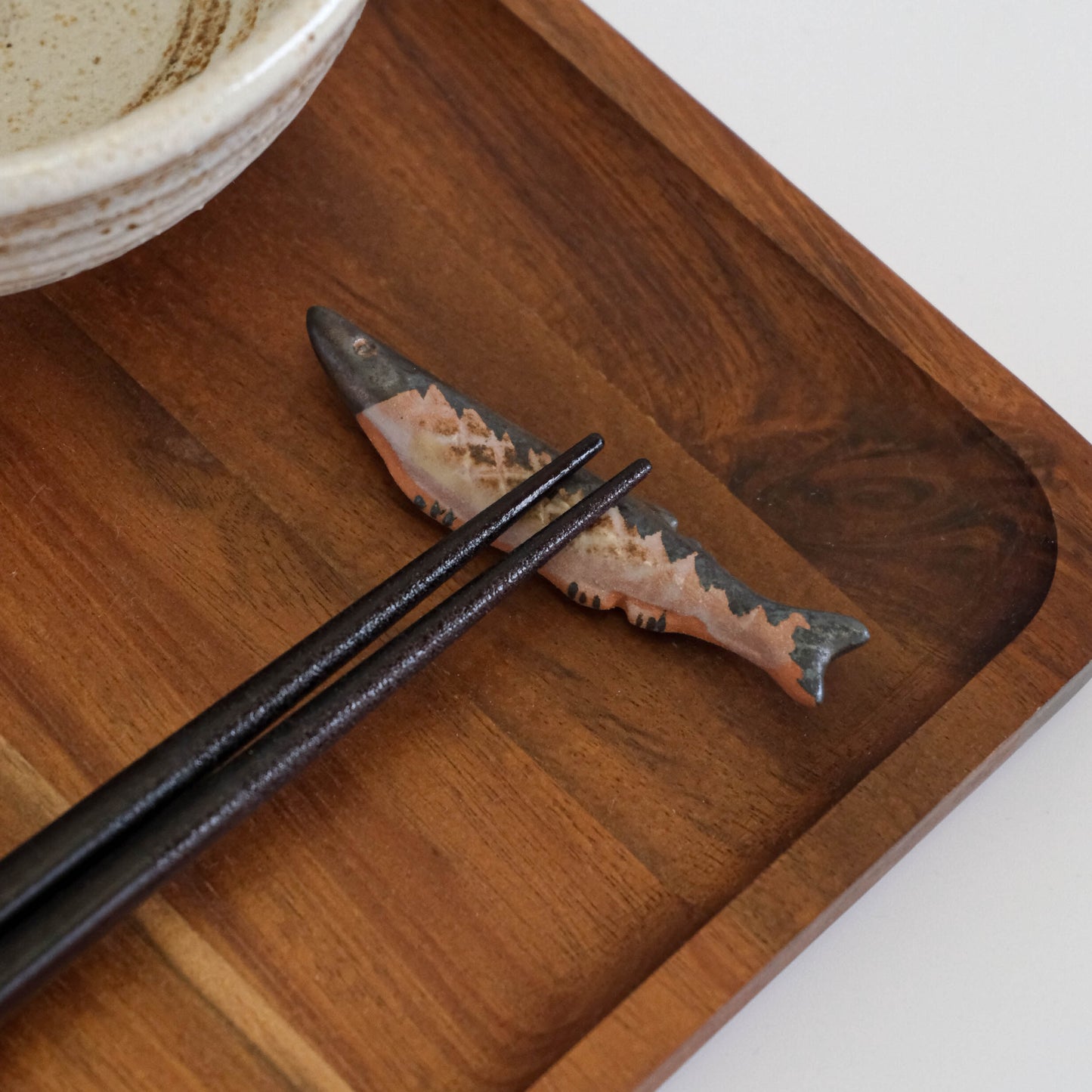 Ihoshiro Chopstick Rest - Grilled Saury Fish