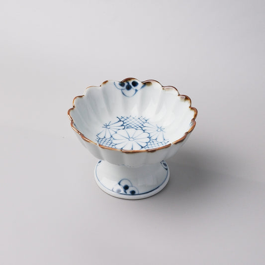 Imari Ware Dessert High Stand Bowl 11cm - Chrysanthemum