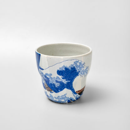 Kutani Ware Yunomi Tea Cup - Great Wave Kanagawa (Tapered)